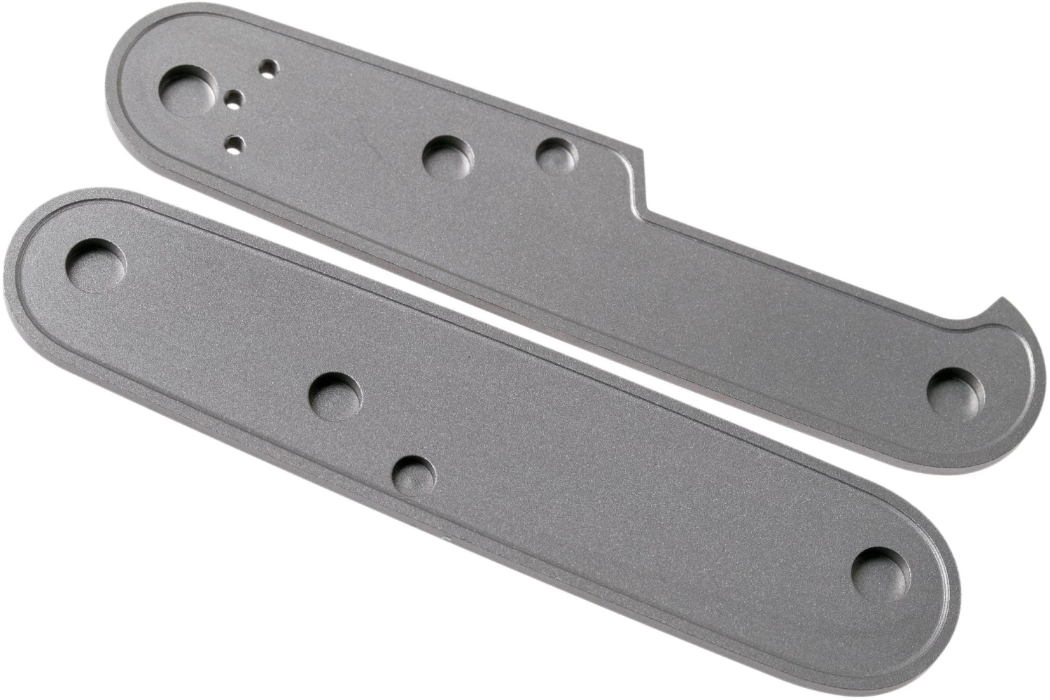 Daily Customs 91.2 Pinstripes Pattern, Titanium P10008996 Cachas Victorinox - Imagen 2